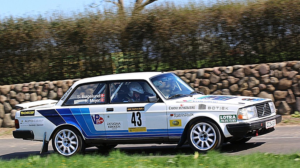 Kurt Mejer og Steen Bøgelund kørte en 3. plads hjem i den historiske klasse i Cimbern Rally, Tyskland
(Foto: RallyFoto.dk – Alex Rasmussen)